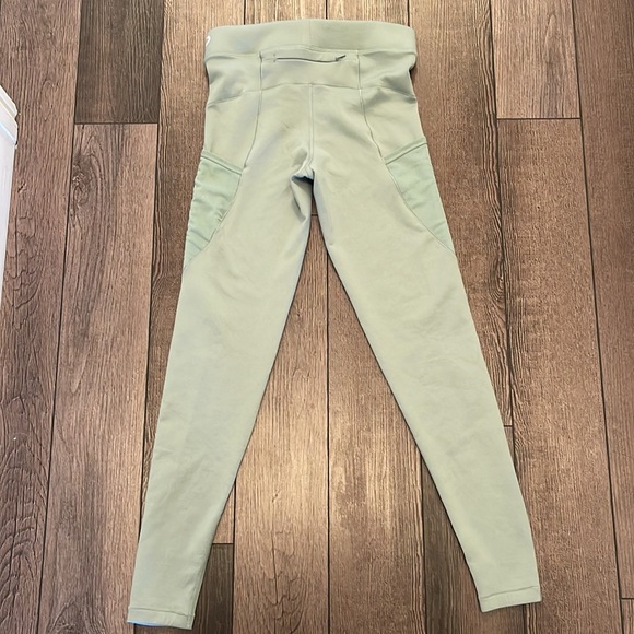 Women’s Nike Pro Therma-FIT - Picture 3 of 4